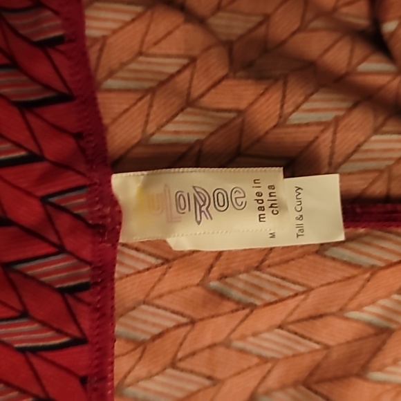 NWOT LulaRoe Tall and Curvy Leggings - Picture 3 of 3